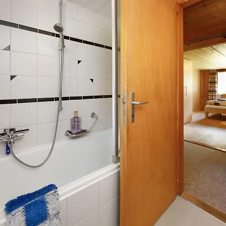 Apartamento Haus Margrittli By Interhome